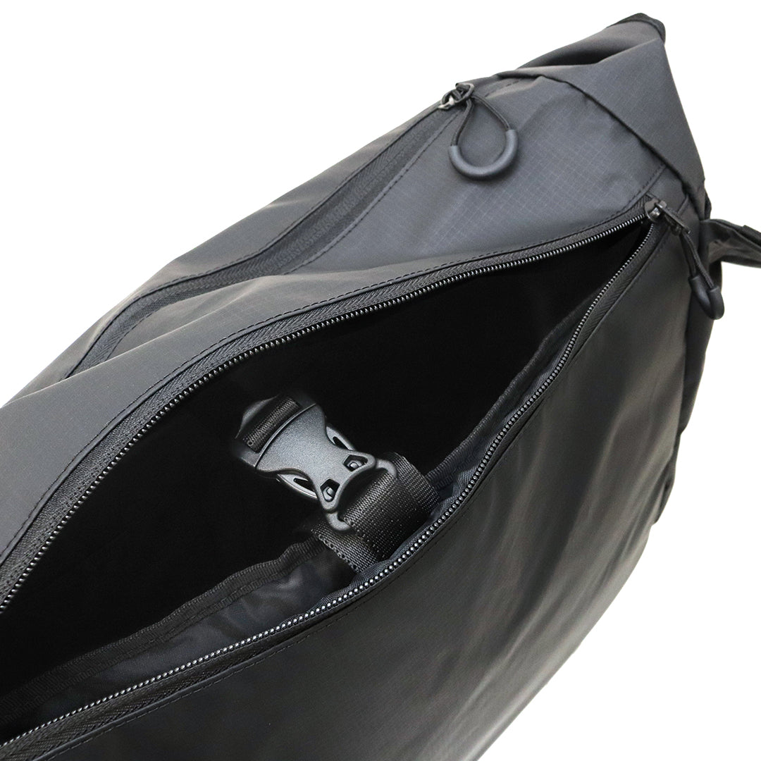 MLAC-26 MESSENGER BAG